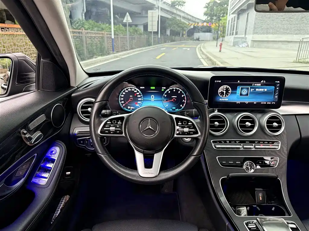 Mercedes-Benz C-Class 2020 — фото 10