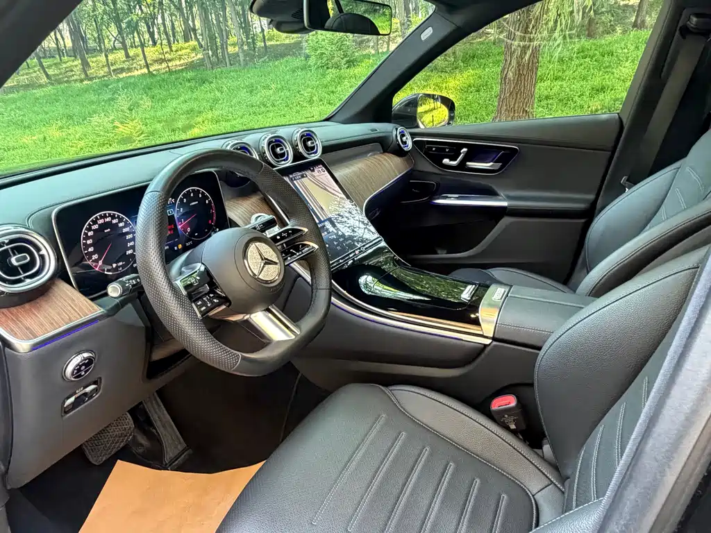 Mercedes-Benz GLC 2024