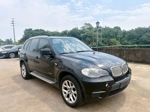 BMW X5 2011