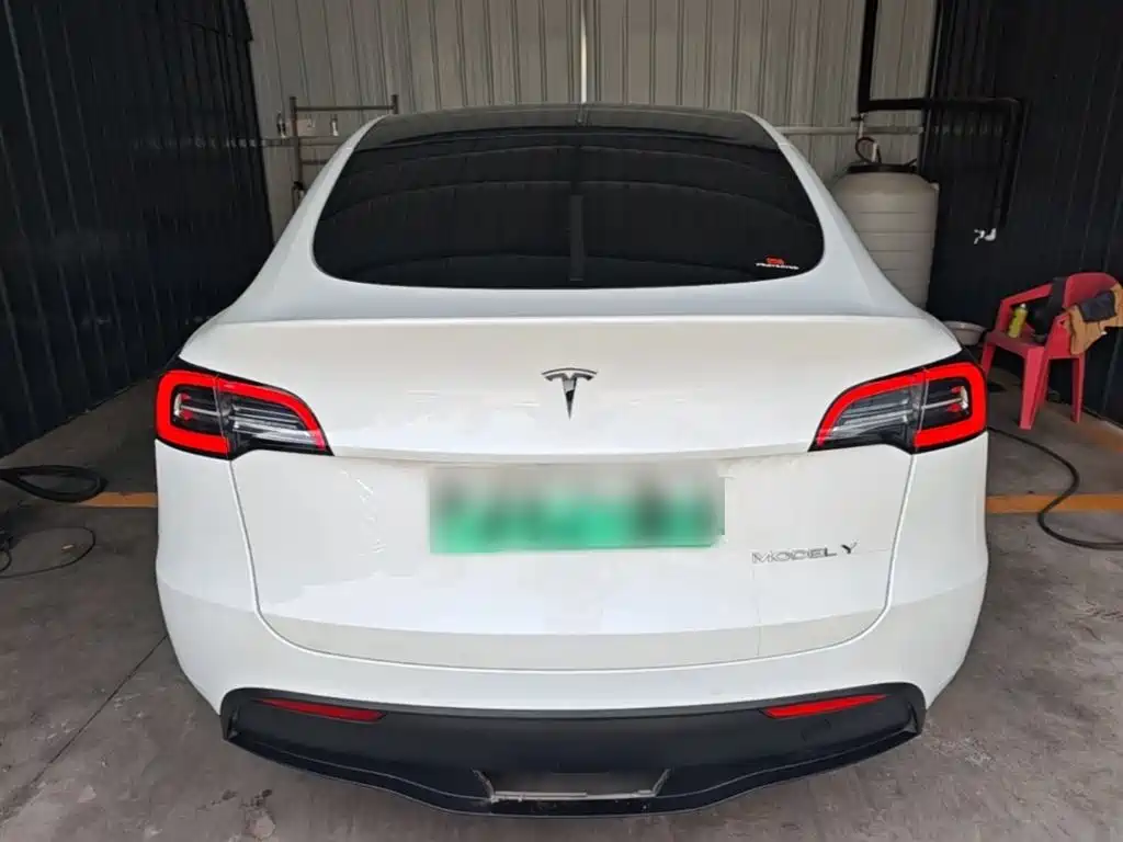 Tesla Model Y 2022 — фото 6