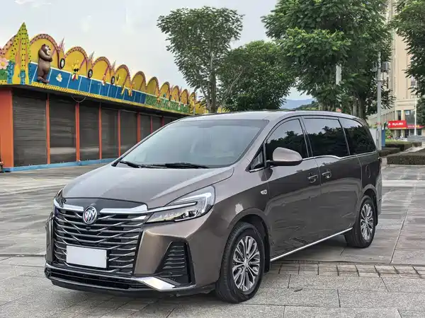 Buick GL8 2023