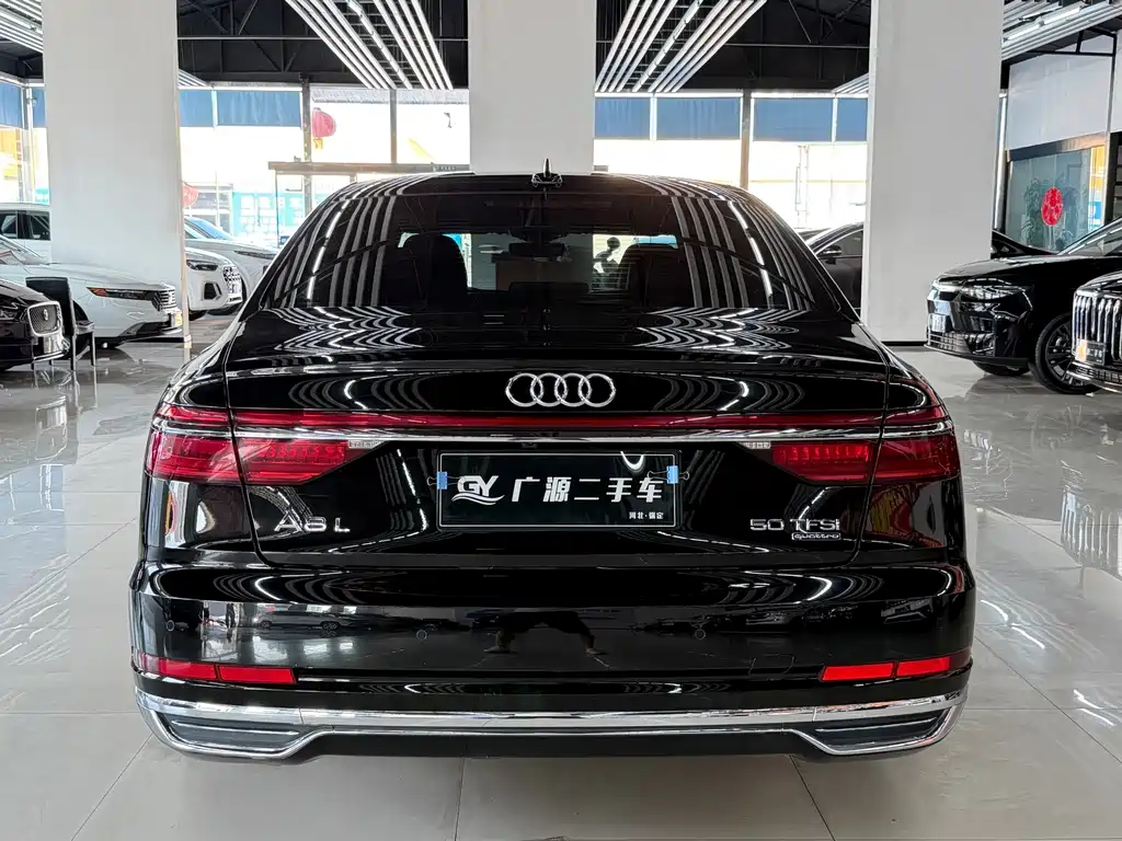 Audi A8 2021