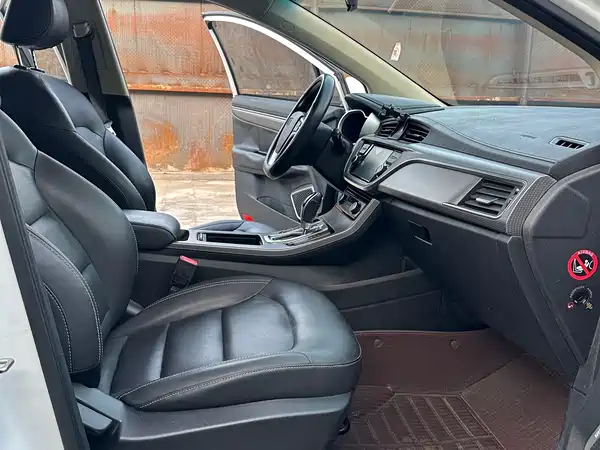 Geely Emgrand GS 2016