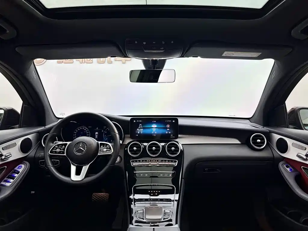 Mercedes-Benz GLC Coupe 2022 — фото 8