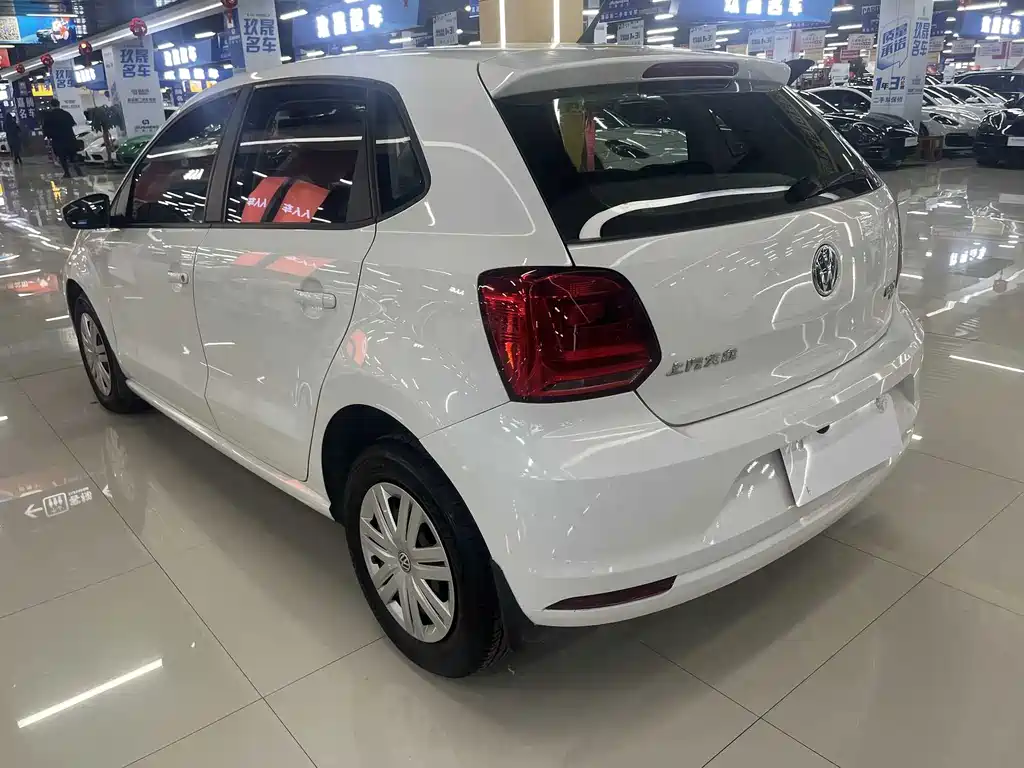 Volkswagen Polo 2018 — фото 16
