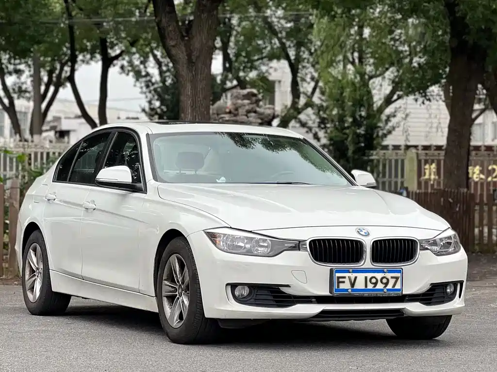 BMW 3 Series 2013 — фото 9