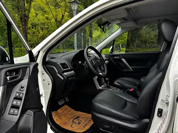 Subaru Forester 2016