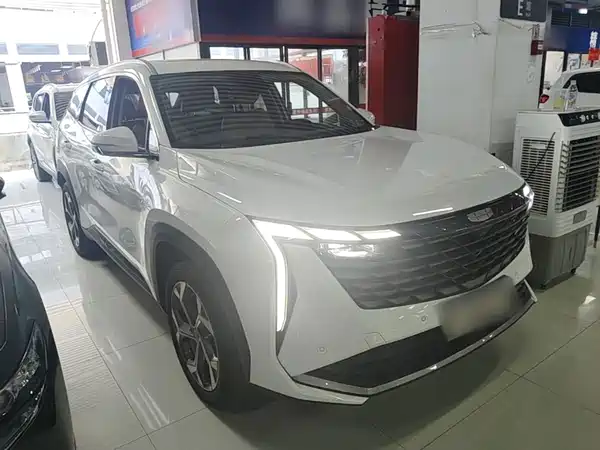 Geely Boyue L 2023