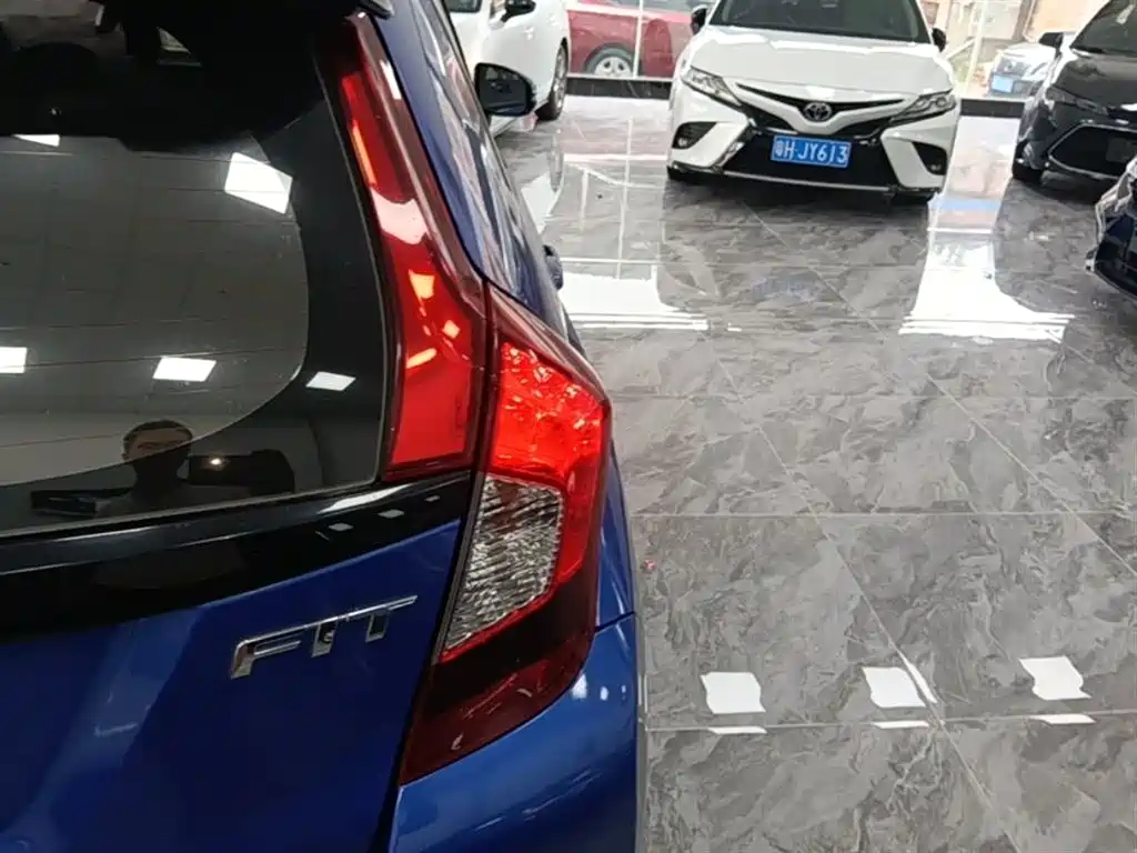 Honda Fit 2019 — фото 8