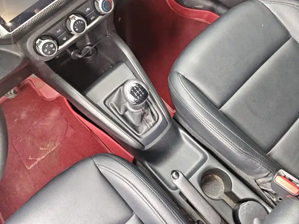 Nissan Kicks 2018 — фото 14