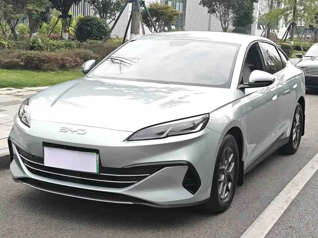 BYD Seal 06 2025