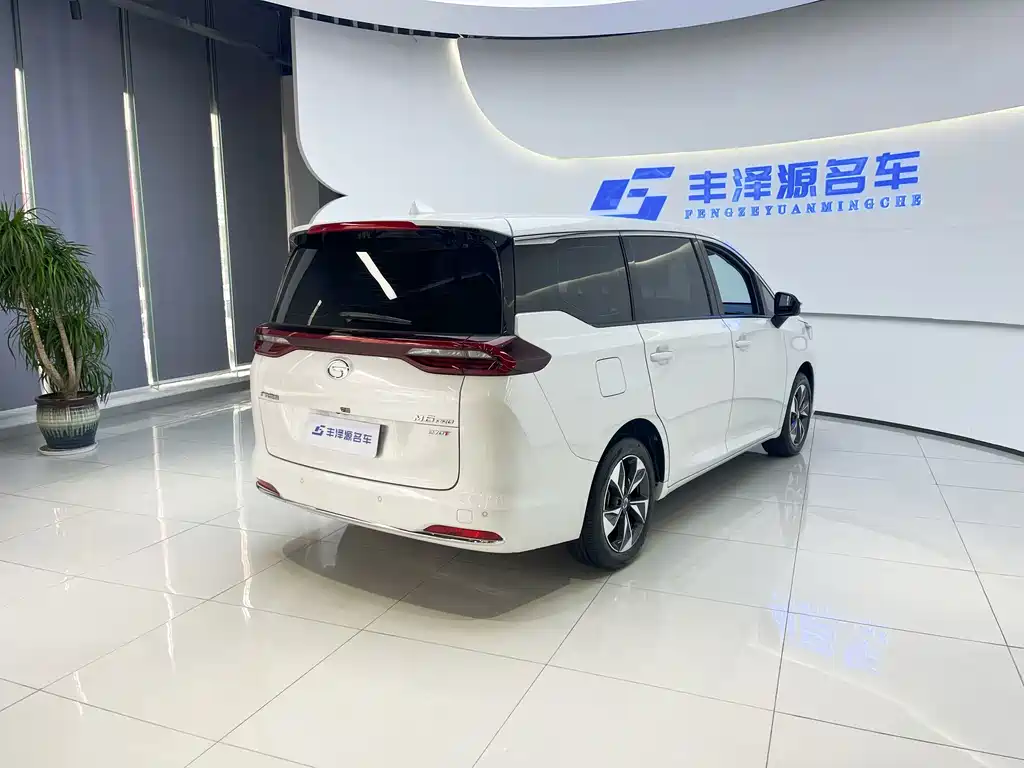 GAC Motor Trumpchi M6 2024 — фото 5