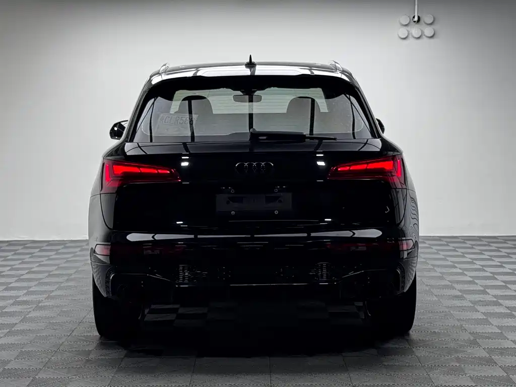 Audi Q5L 2022