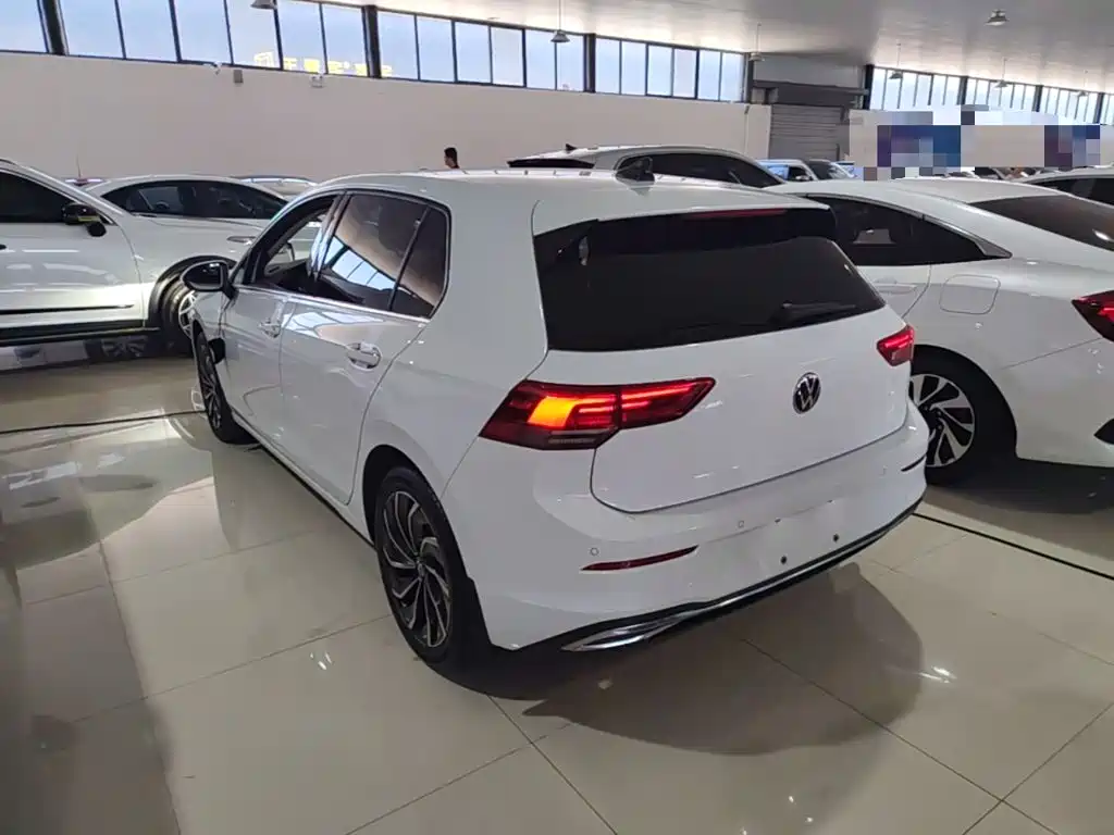 Volkswagen Golf 2022