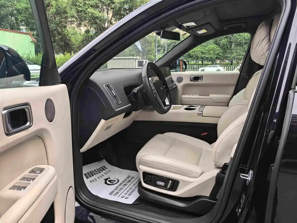Li Auto Li L7 2023
