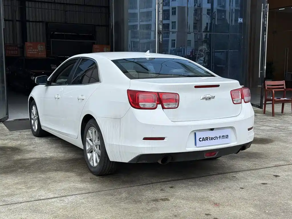 Chevrolet Malibu 2014 — фото 14