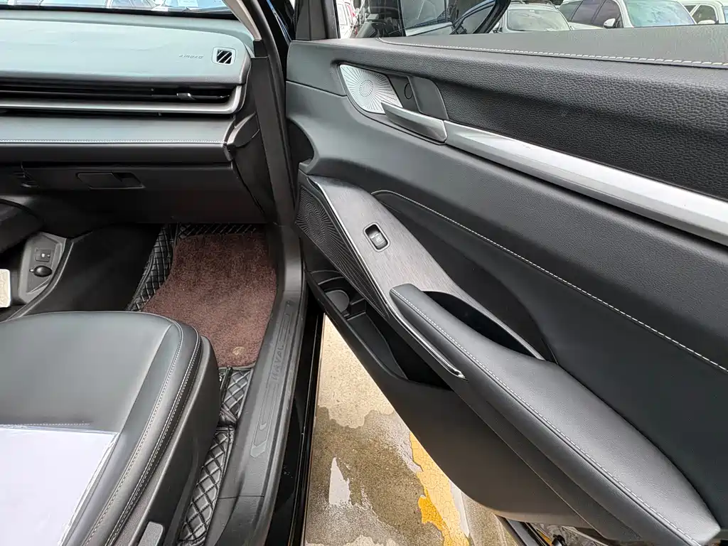 Haval H6 New Energy 2022 — фото 12