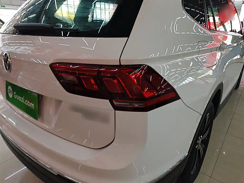 Volkswagen Tiguan L 2019 — фото 24