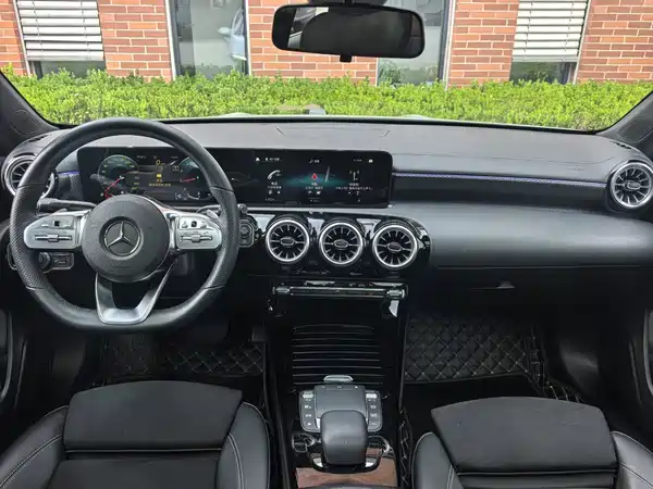 Mercedes-Benz A-Class 2021