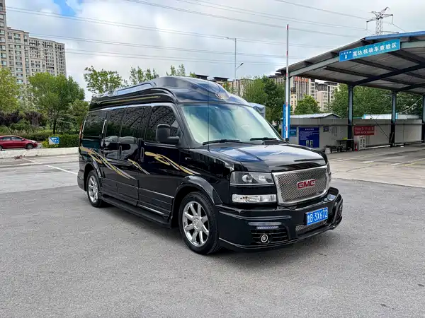 GMC SAVANA 2017