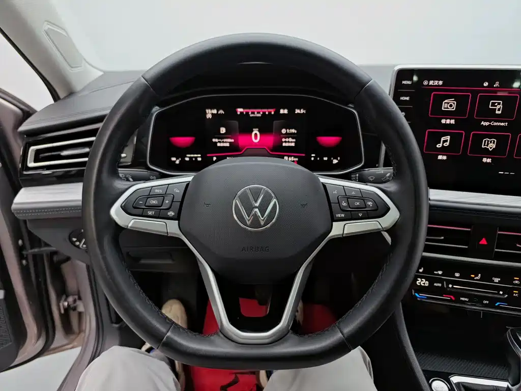 Volkswagen Sagitar 2022 — фото 15