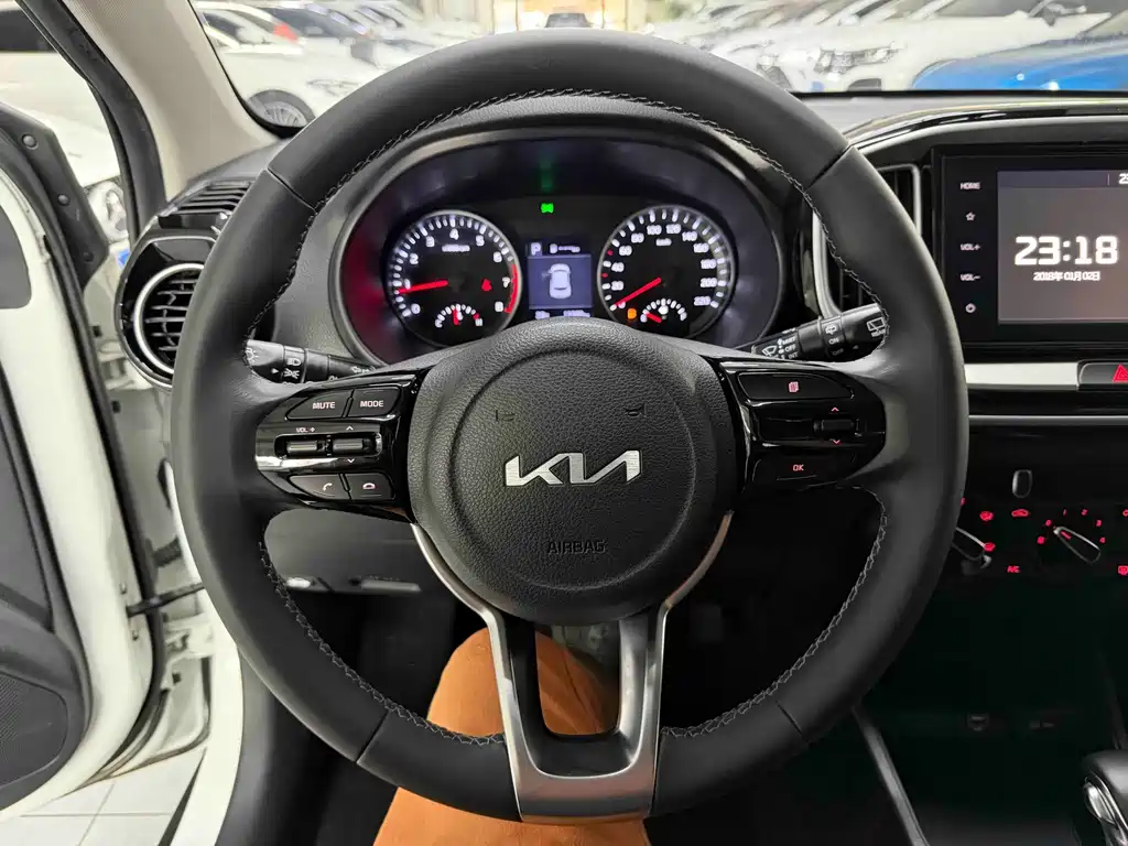 Kia KX1 2023 — фото 12
