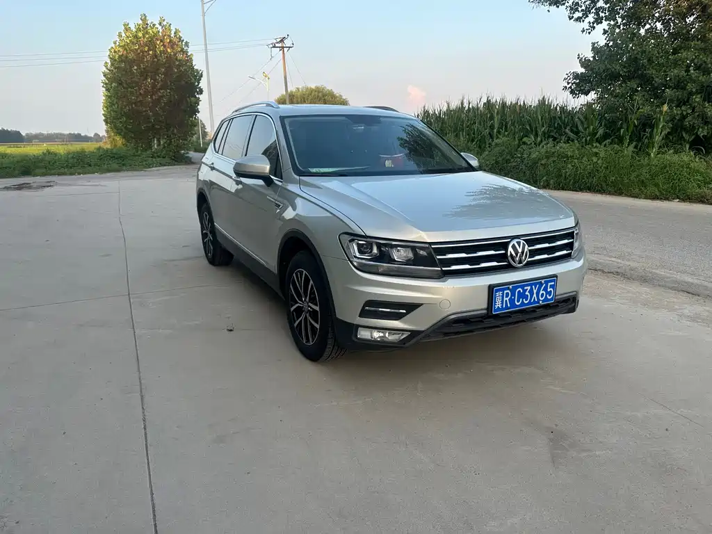Volkswagen Tiguan L 2019