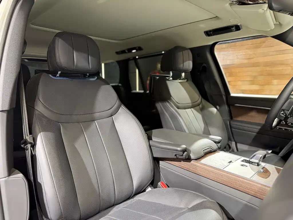 Land Rover Range Rover — фото 19
