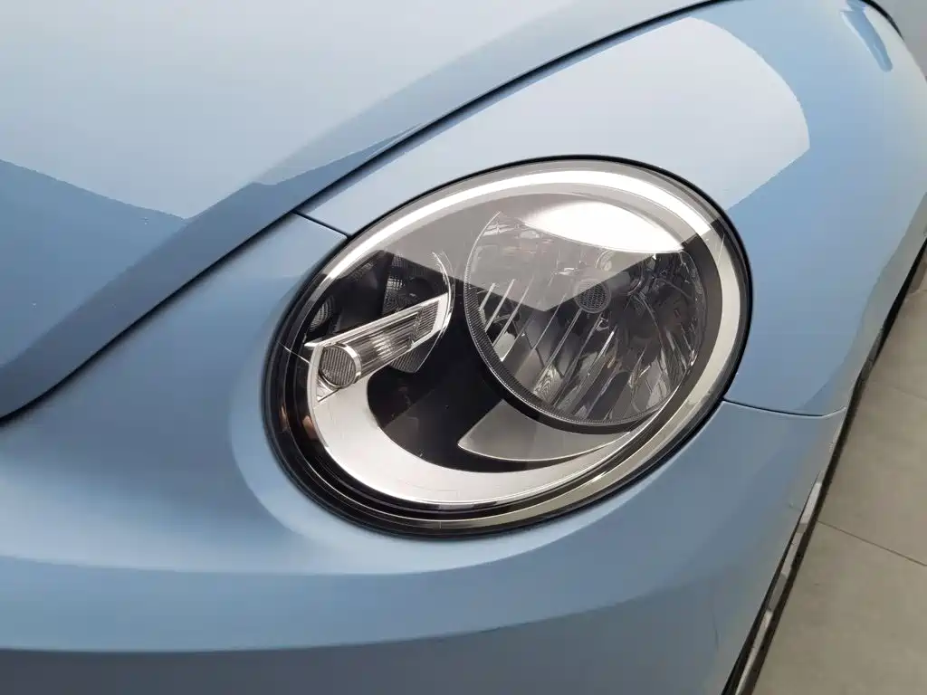 Volkswagen Beetle 2016