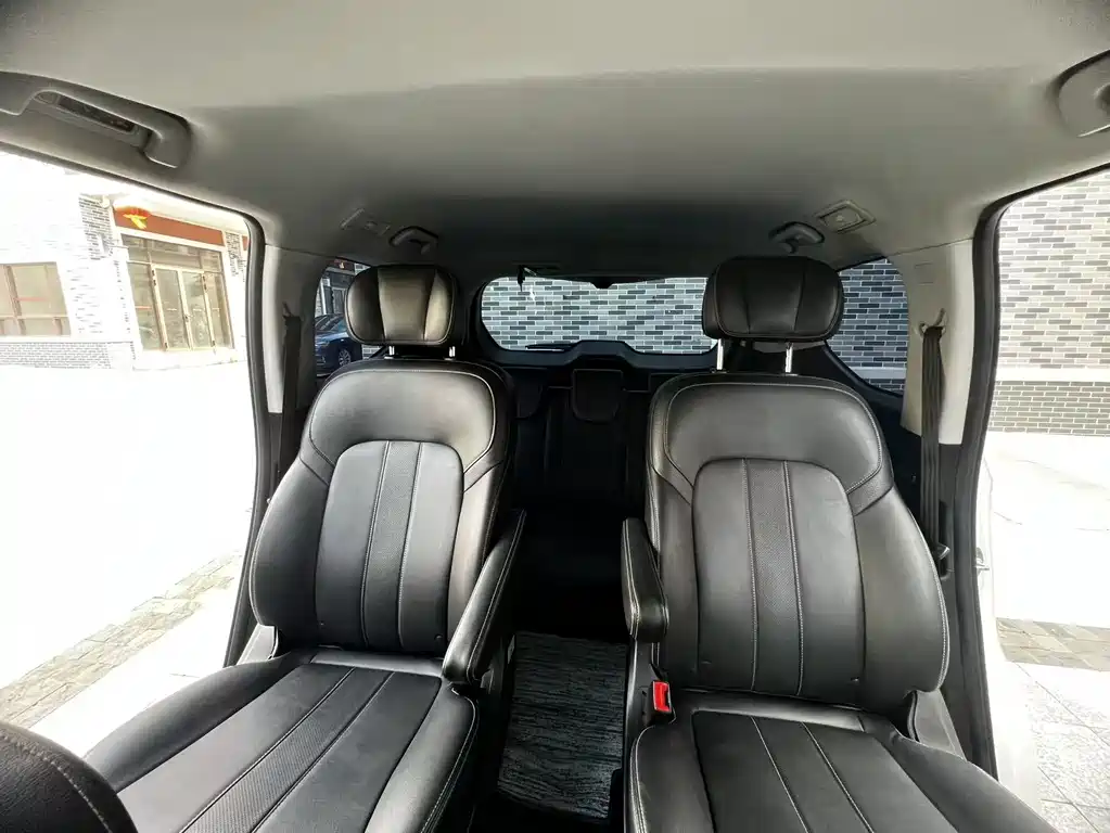 GAC Motor Trumpchi M6 2021 — фото 15