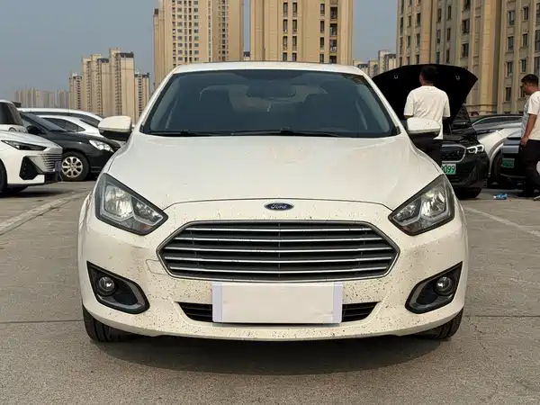 Ford Escort 2016