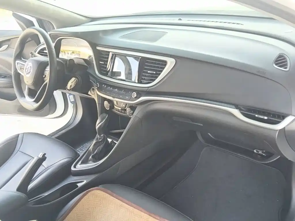 Buick Excelle 2021 — фото 10