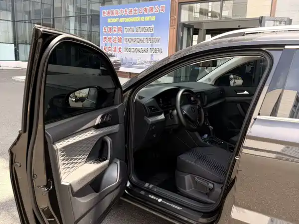 Volkswagen Tharu 2022