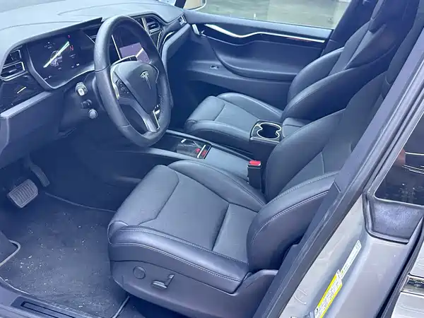 Tesla Model X 2018