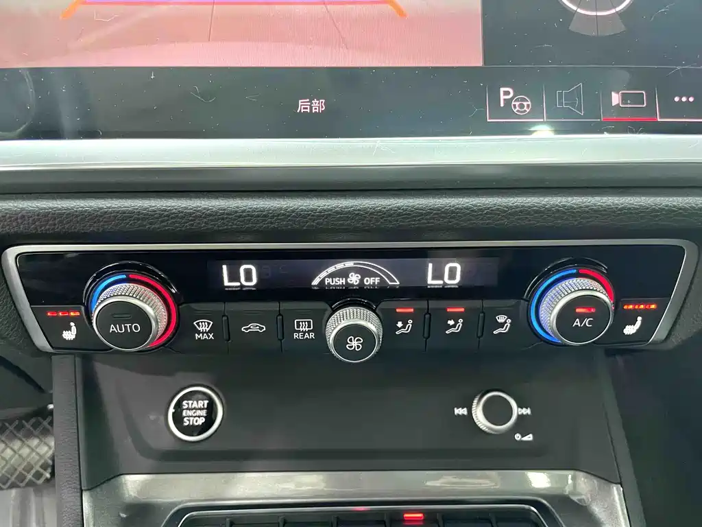 Audi Q3 2022 — фото 12