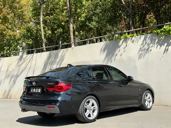 BMW 3 Series GT 2020