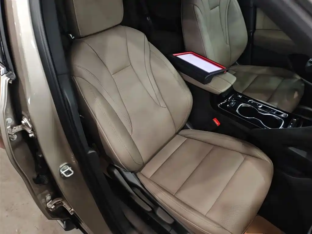 Buick Envision Plus 2023 — фото 25