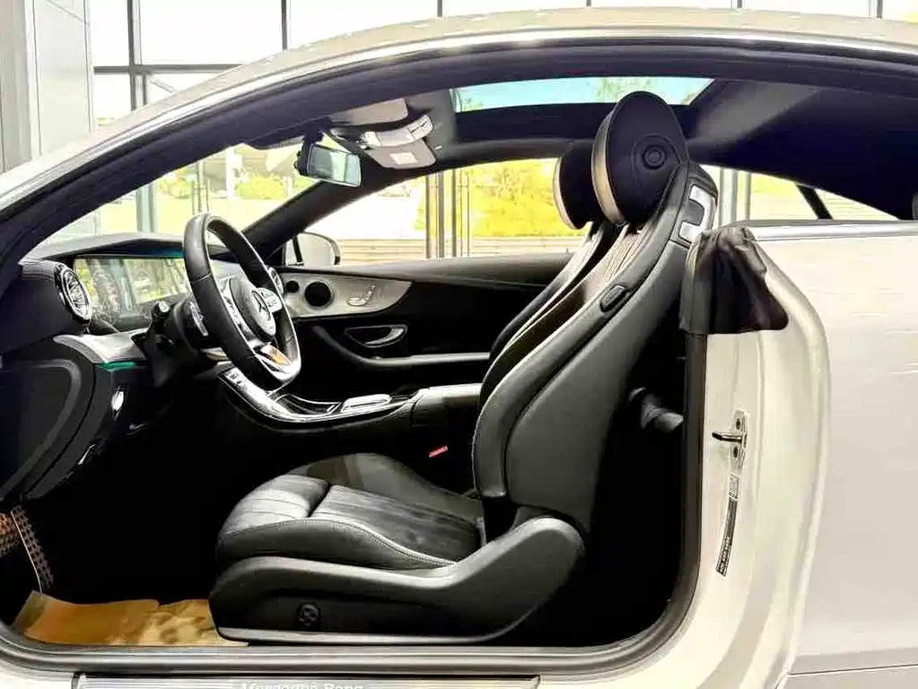Mercedes-Benz E-Class 2020 — фото 15