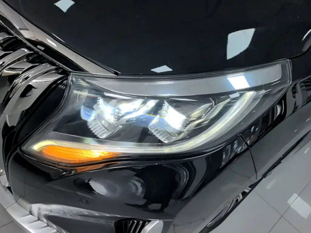 GAC Trumpchi M8 2023 — фото 24