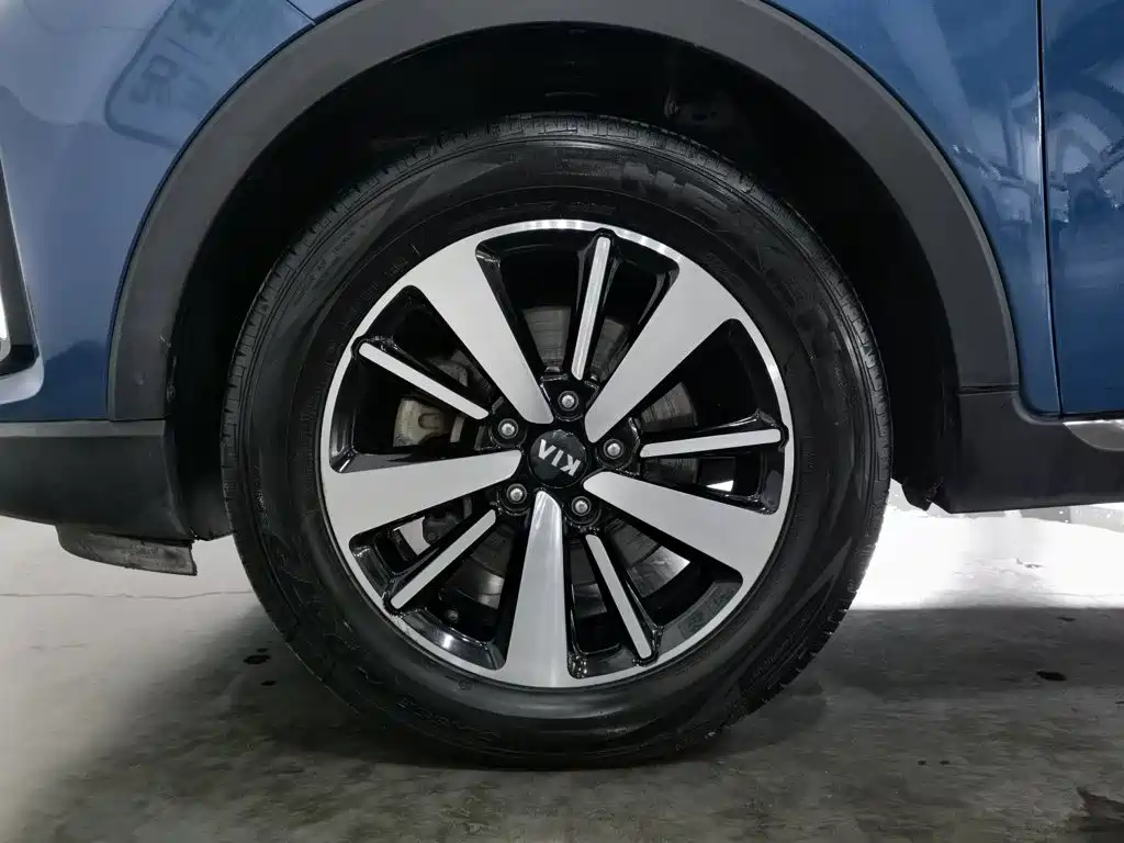 Kia KX3 2018 — фото 17