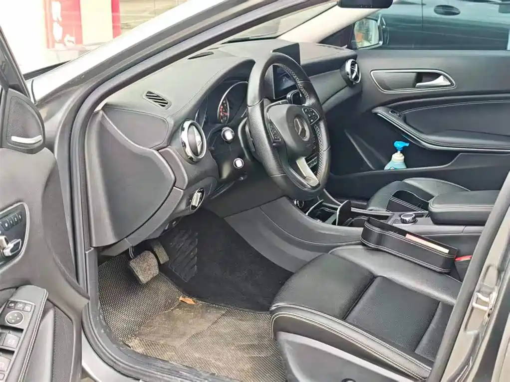 Mercedes-Benz GLA 2018 — фото 8