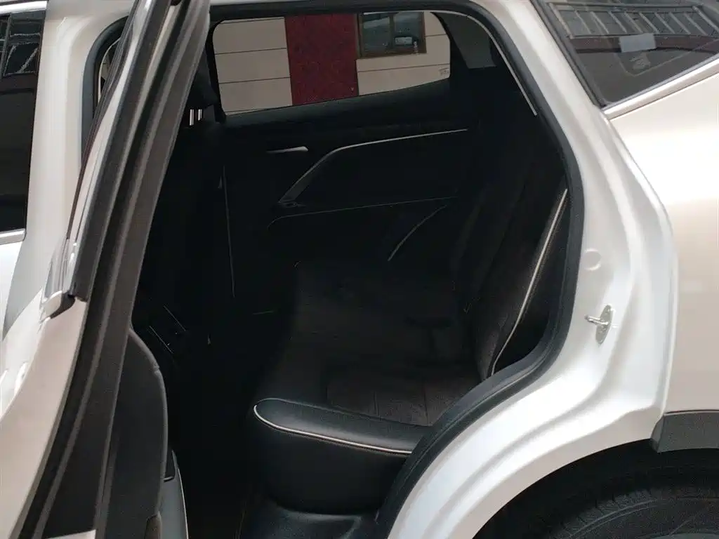 Haval H6 2023 — фото 12