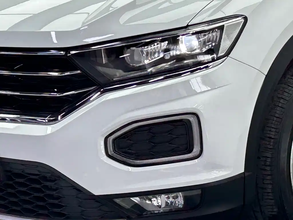Volkswagen T-Roc 2022 — фото 6