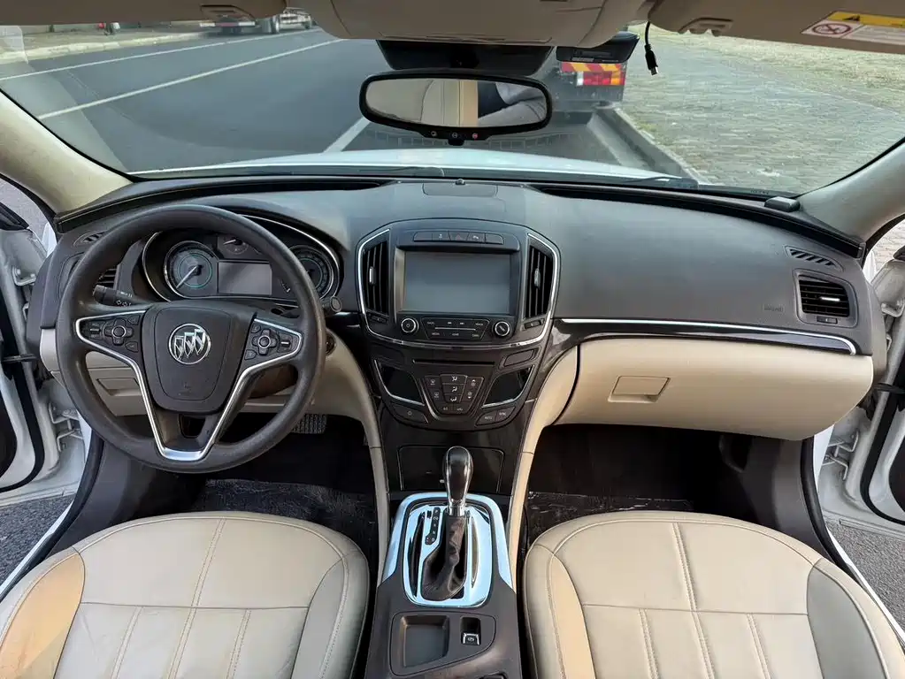 Buick Regal 2014 — фото 10