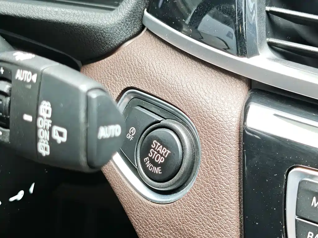 BMW X1 2022 — фото 14