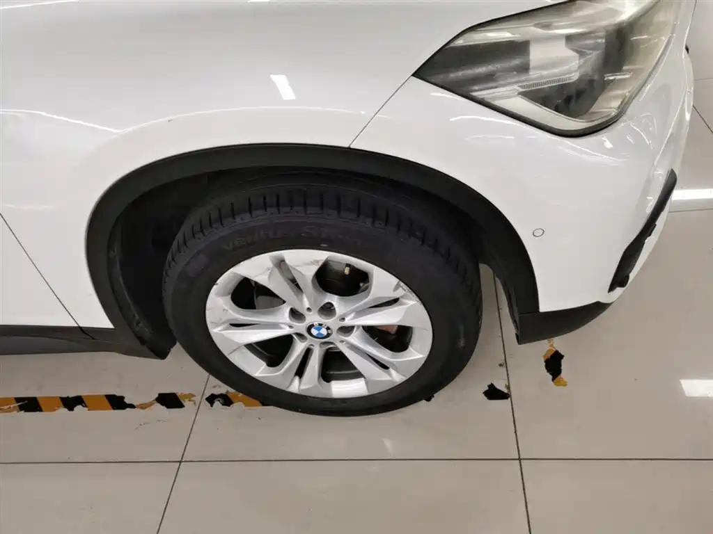 BMW X1 2017 — фото 14