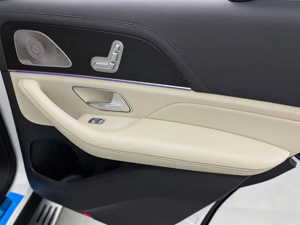 Mercedes-Benz GLE 2020 — фото 24
