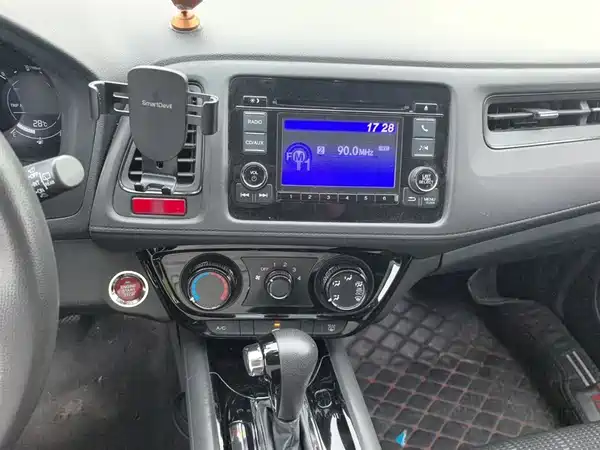 Honda Vezel 2017