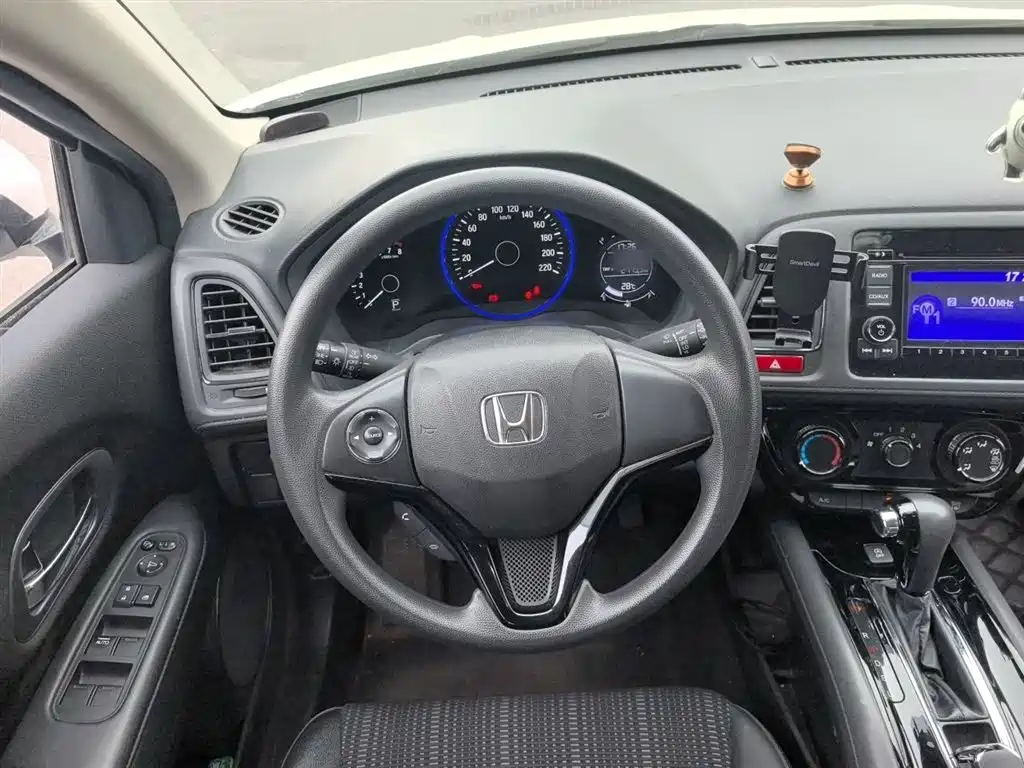 Honda Vezel 2017 — фото 3