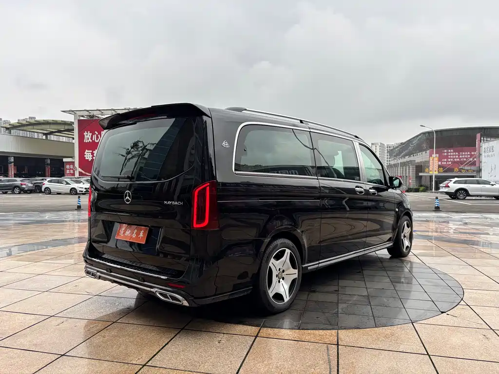 Mercedes-Benz Vito 2022 — фото 9